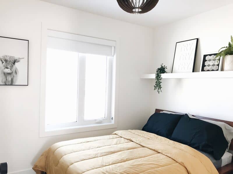 Regina Furnished Housing - Valley Green Way - Bedroom